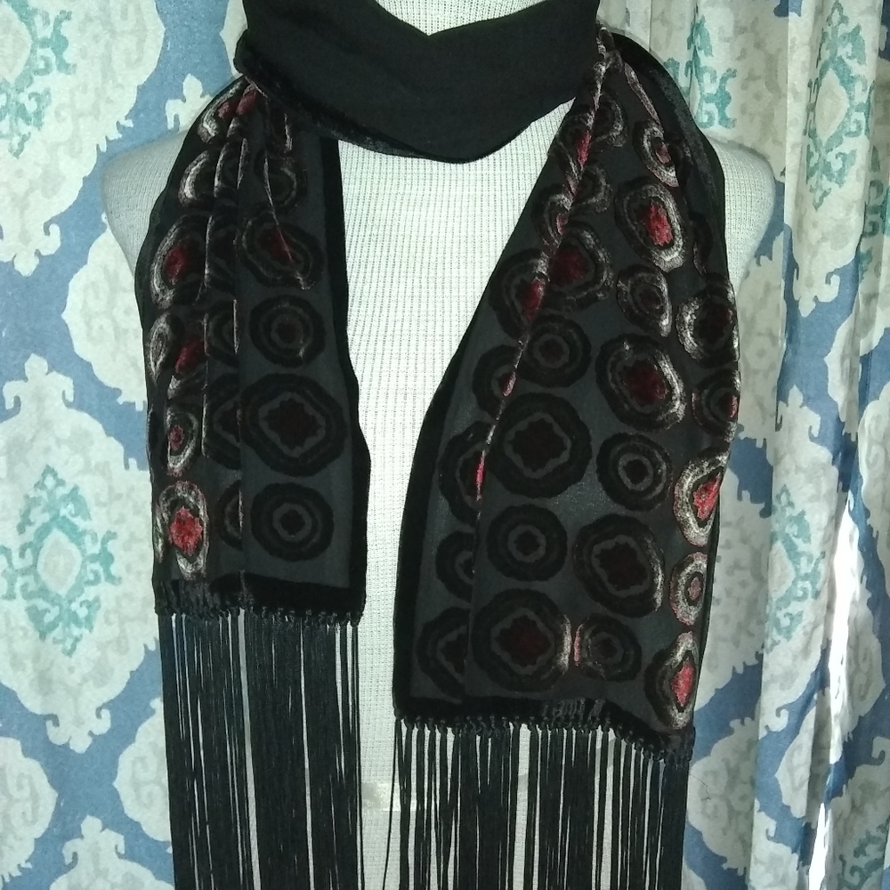 Dressy scarf - Picture 2 of 3